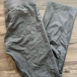 Figs cargo style scrub pant, graphite, small tall